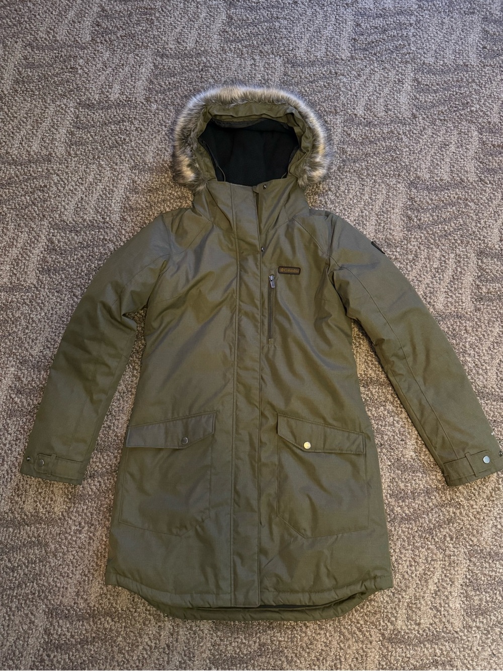 Women’s Columbia Omni Heat Olive Green Winter Parka Jacket with Faux Fur Hood